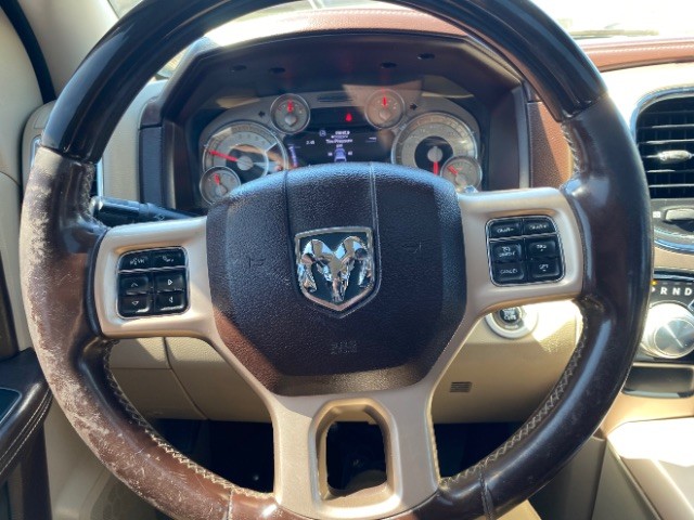 Ram 1500 Vehicle Full-screen Gallery Image 15