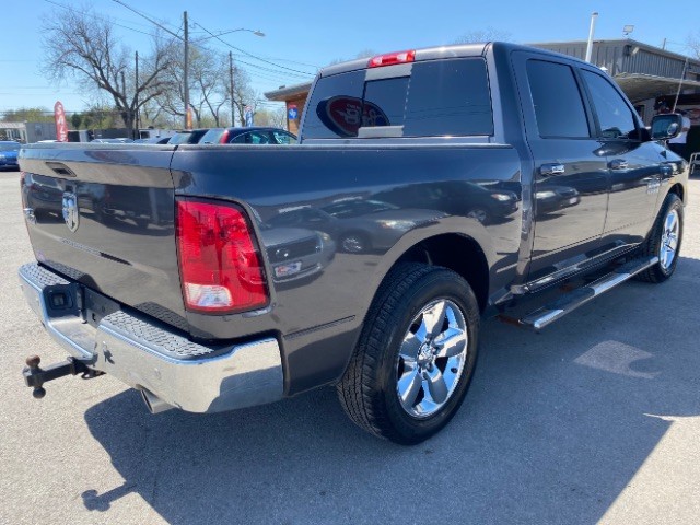 Ram 1500 Vehicle Full-screen Gallery Image 05