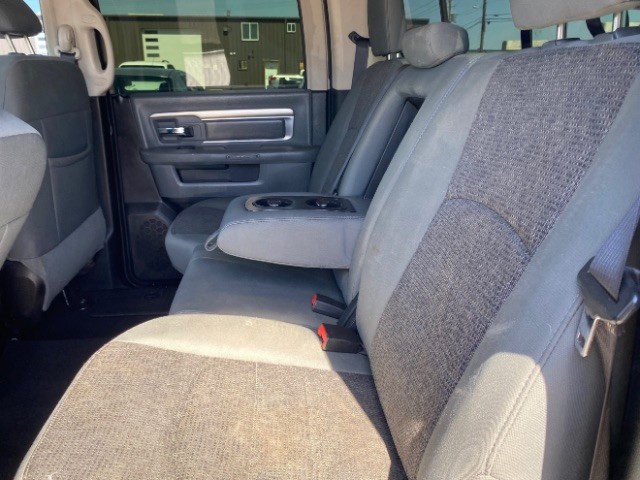 Ram 1500 Vehicle Full-screen Gallery Image 07