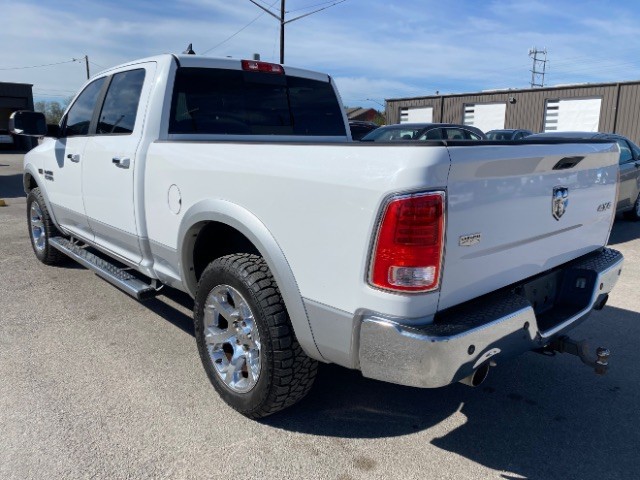 Ram 1500 Vehicle Full-screen Gallery Image 04