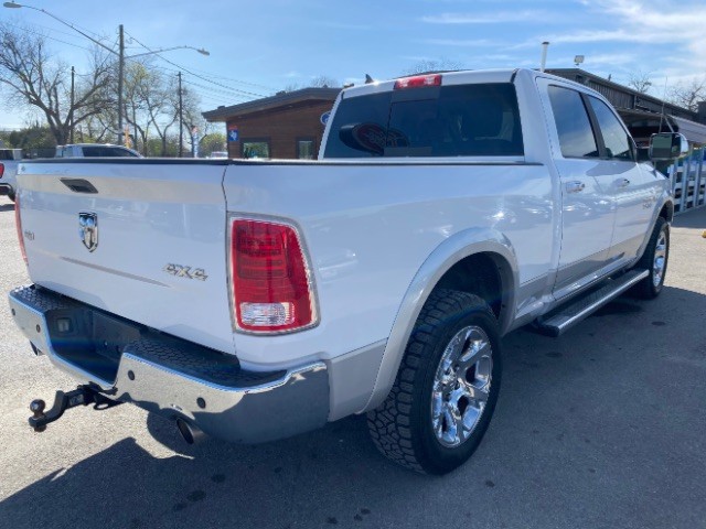 Ram 1500 Vehicle Full-screen Gallery Image 05