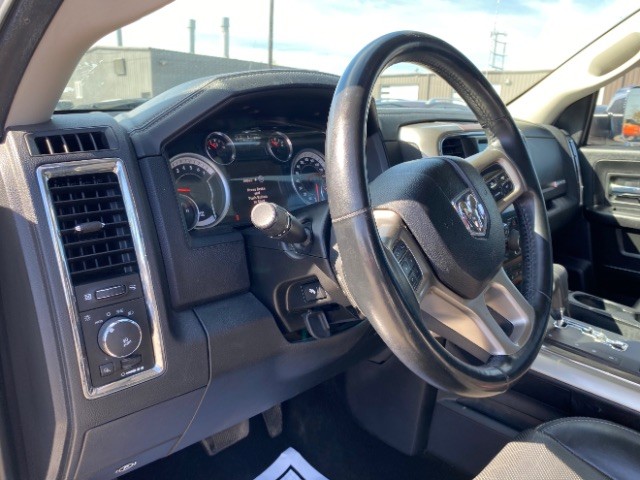 Ram 1500 Vehicle Full-screen Gallery Image 09