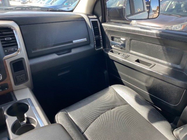 Ram 1500 Vehicle Full-screen Gallery Image 10