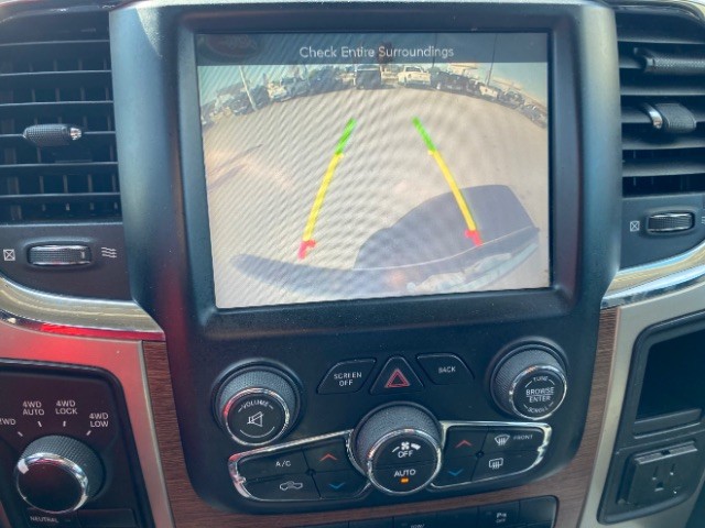 Ram 1500 Vehicle Full-screen Gallery Image 13