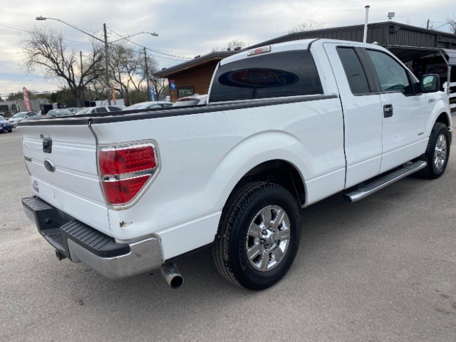 Ford F-150 Vehicle Full-screen Gallery Image 05