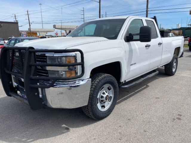 Chevrolet Silverado 2500HD Vehicle Full-screen Gallery Image 03