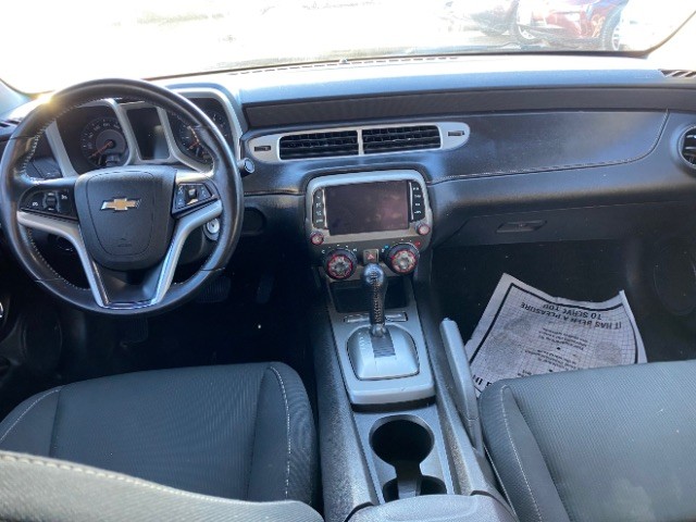 Chevrolet Camaro Vehicle Full-screen Gallery Image 06