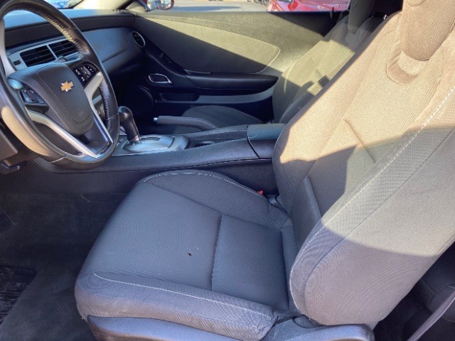 Chevrolet Camaro Vehicle Full-screen Gallery Image 08