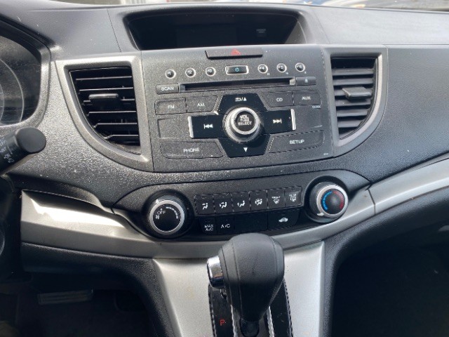 Honda CR-V Vehicle Full-screen Gallery Image 12