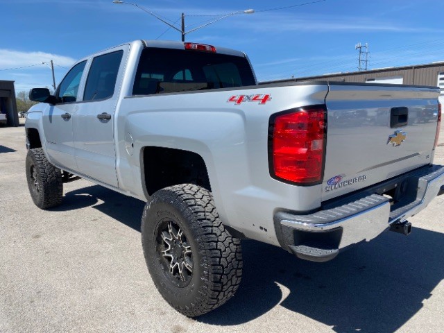 Chevrolet Silverado 1500 Vehicle Full-screen Gallery Image 04
