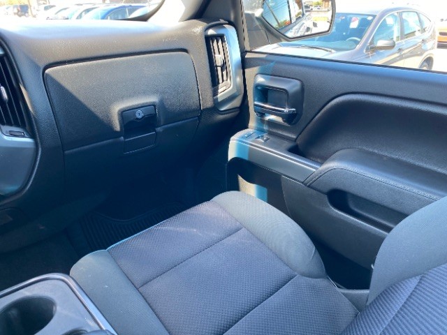 Chevrolet Silverado 1500 Vehicle Full-screen Gallery Image 10