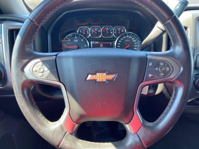 Chevrolet Silverado 1500 Vehicle Full-screen Gallery Image 14