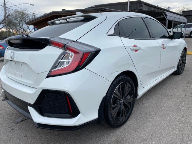 Honda Civic Hatchback Vehicle Full-screen Gallery Image 04