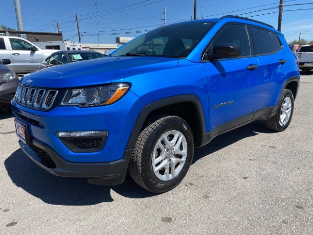 Jeep Compass Vehicle Full-screen Gallery Image 03