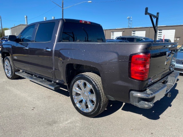 Chevrolet Silverado 1500 Vehicle Full-screen Gallery Image 04