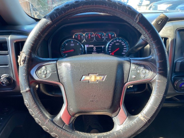 Chevrolet Silverado 1500 Vehicle Full-screen Gallery Image 14