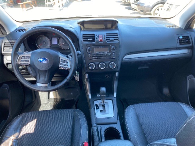 Subaru Forester Vehicle Full-screen Gallery Image 06