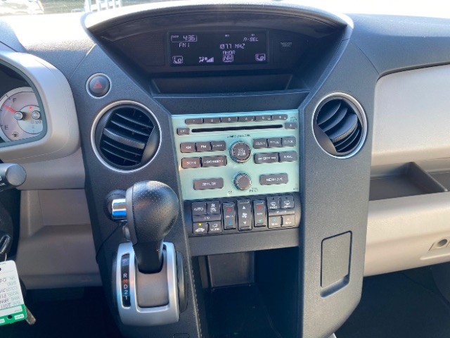 Honda Pilot Vehicle Full-screen Gallery Image 13
