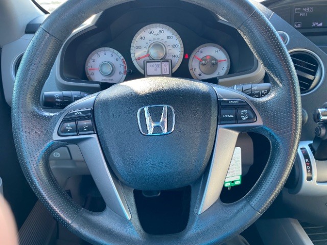 Honda Pilot Vehicle Full-screen Gallery Image 14