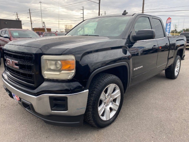 GMC Sierra 1500 Vehicle Full-screen Gallery Image 03