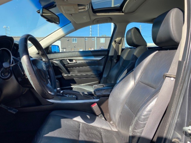 Acura TL Vehicle Full-screen Gallery Image 09