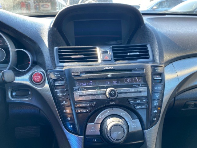 Acura TL Vehicle Full-screen Gallery Image 13