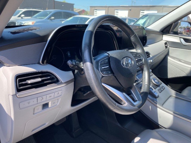 Hyundai Palisade Vehicle Full-screen Gallery Image 10