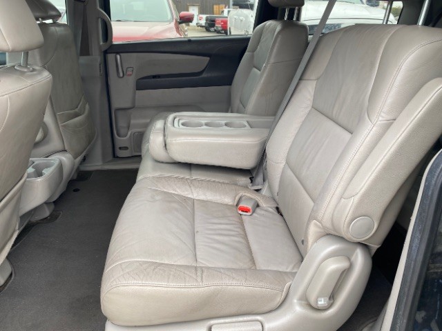 Honda Odyssey Vehicle Full-screen Gallery Image 08