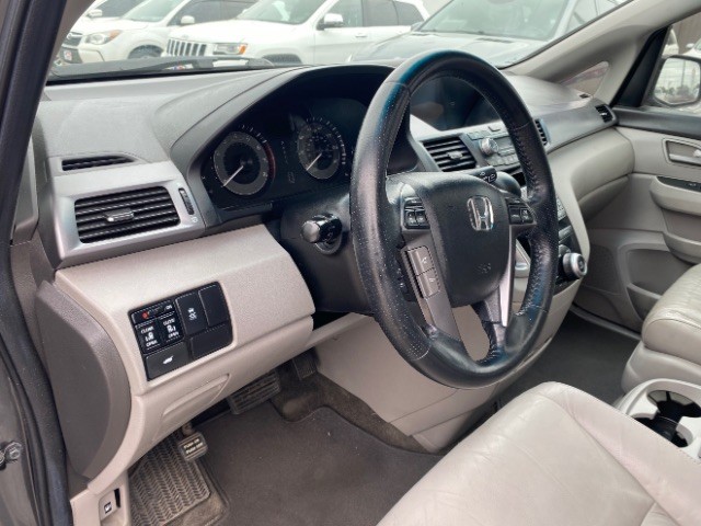 Honda Odyssey Vehicle Full-screen Gallery Image 11