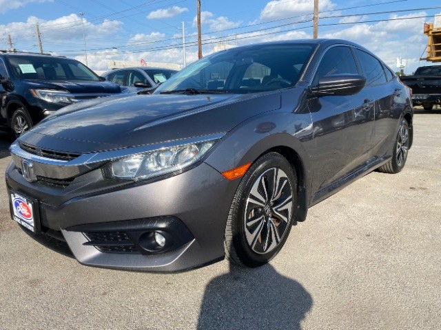 Honda Civic Sedan Vehicle Full-screen Gallery Image 03