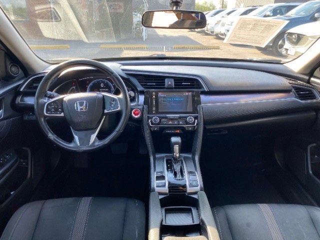 Honda Civic Sedan Vehicle Full-screen Gallery Image 06