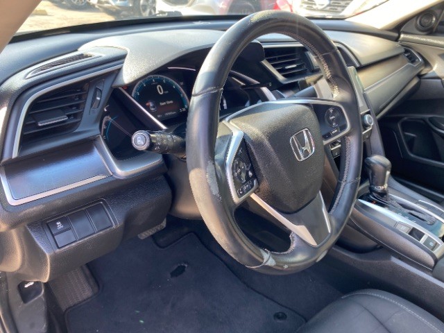 Honda Civic Sedan Vehicle Full-screen Gallery Image 07