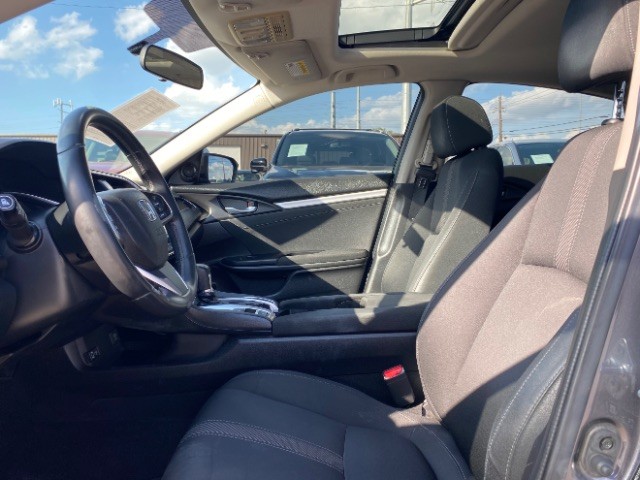 Honda Civic Sedan Vehicle Full-screen Gallery Image 08
