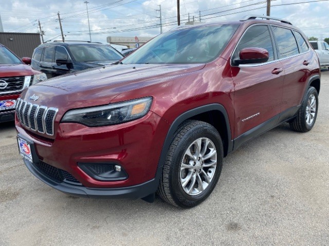 Jeep Cherokee Vehicle Full-screen Gallery Image 03