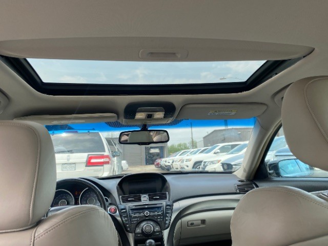 Acura TL Vehicle Full-screen Gallery Image 12