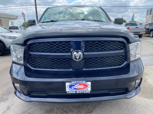 Ram 1500 Vehicle Full-screen Gallery Image 02