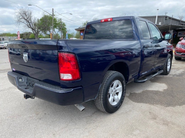 Ram 1500 Vehicle Full-screen Gallery Image 05