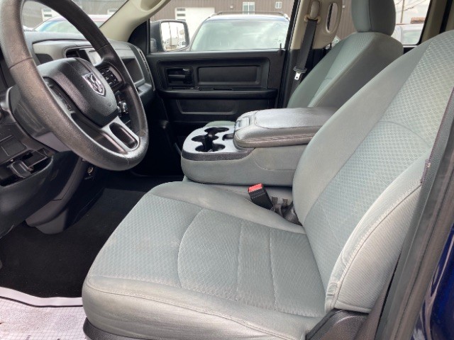 Ram 1500 Vehicle Full-screen Gallery Image 08