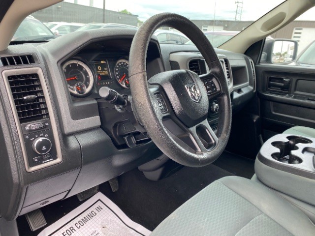 Ram 1500 Vehicle Full-screen Gallery Image 10