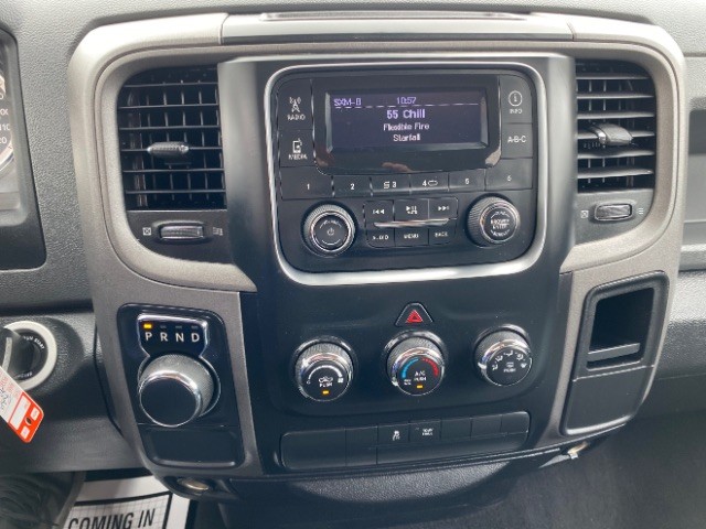 Ram 1500 Vehicle Full-screen Gallery Image 13