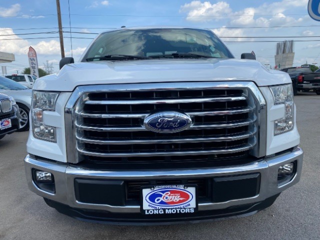 Ford F-150 Vehicle Full-screen Gallery Image 02