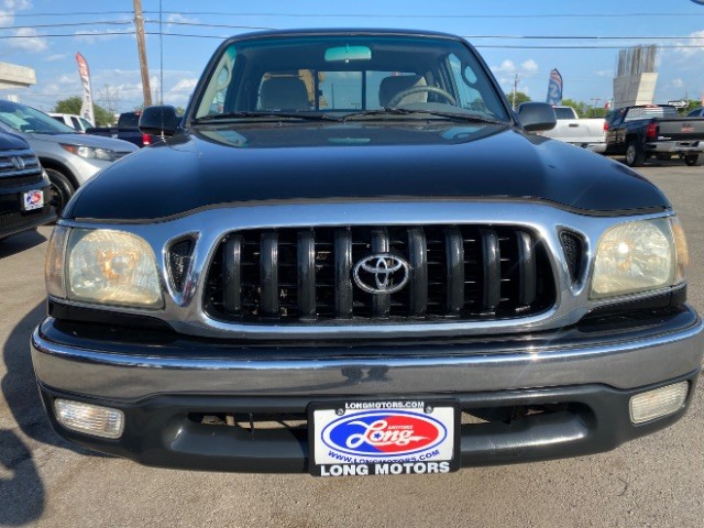 Toyota Tacoma Vehicle Full-screen Gallery Image 02
