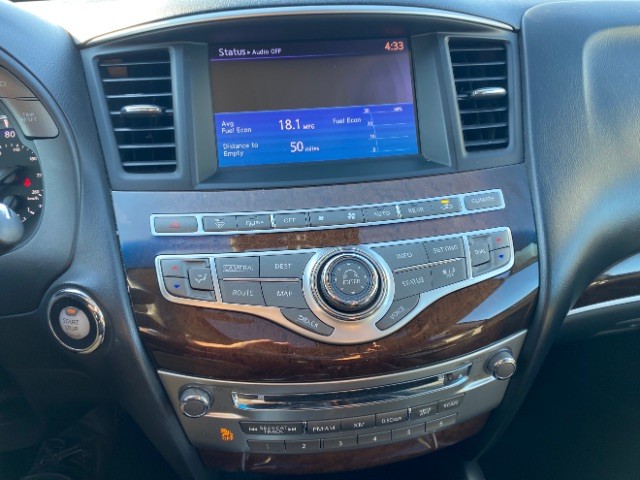 INFINITI JX35 Vehicle Full-screen Gallery Image 16