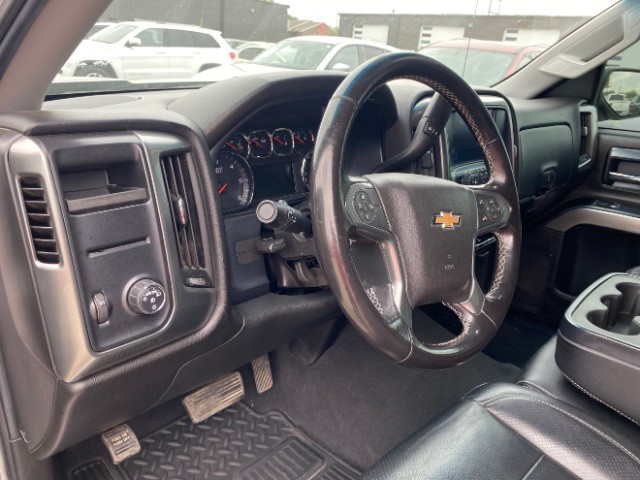 Chevrolet Silverado 1500 Vehicle Full-screen Gallery Image 09