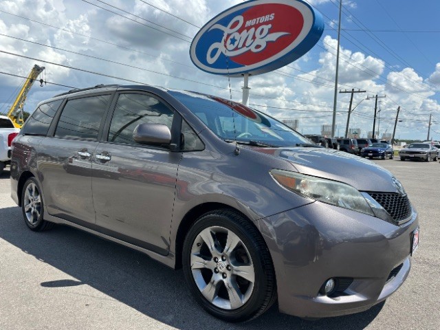 more details - toyota sienna