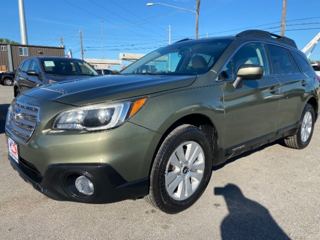 Subaru Outback Vehicle Full-screen Gallery Image 02