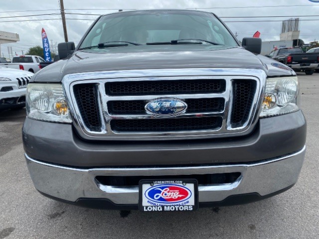 Ford F-150 Vehicle Full-screen Gallery Image 02