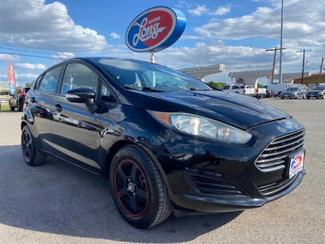 more details - ford fiesta hatchback