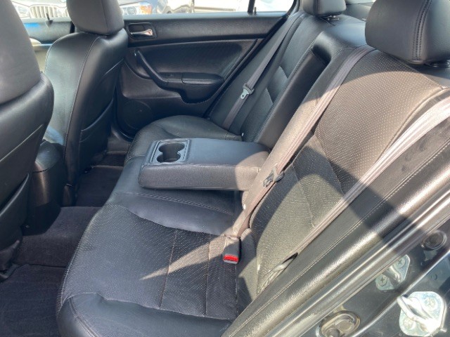 Acura TSX Vehicle Full-screen Gallery Image 07