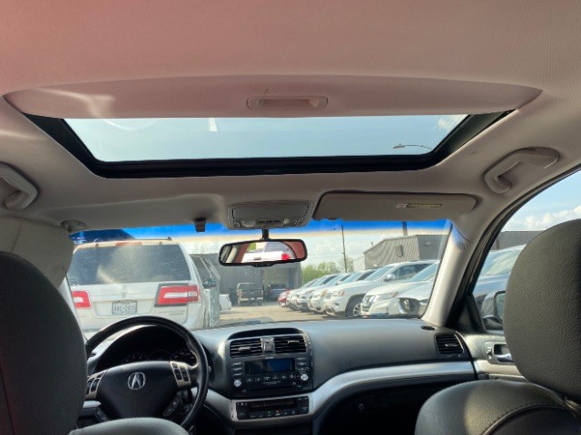 Acura TSX Vehicle Full-screen Gallery Image 11